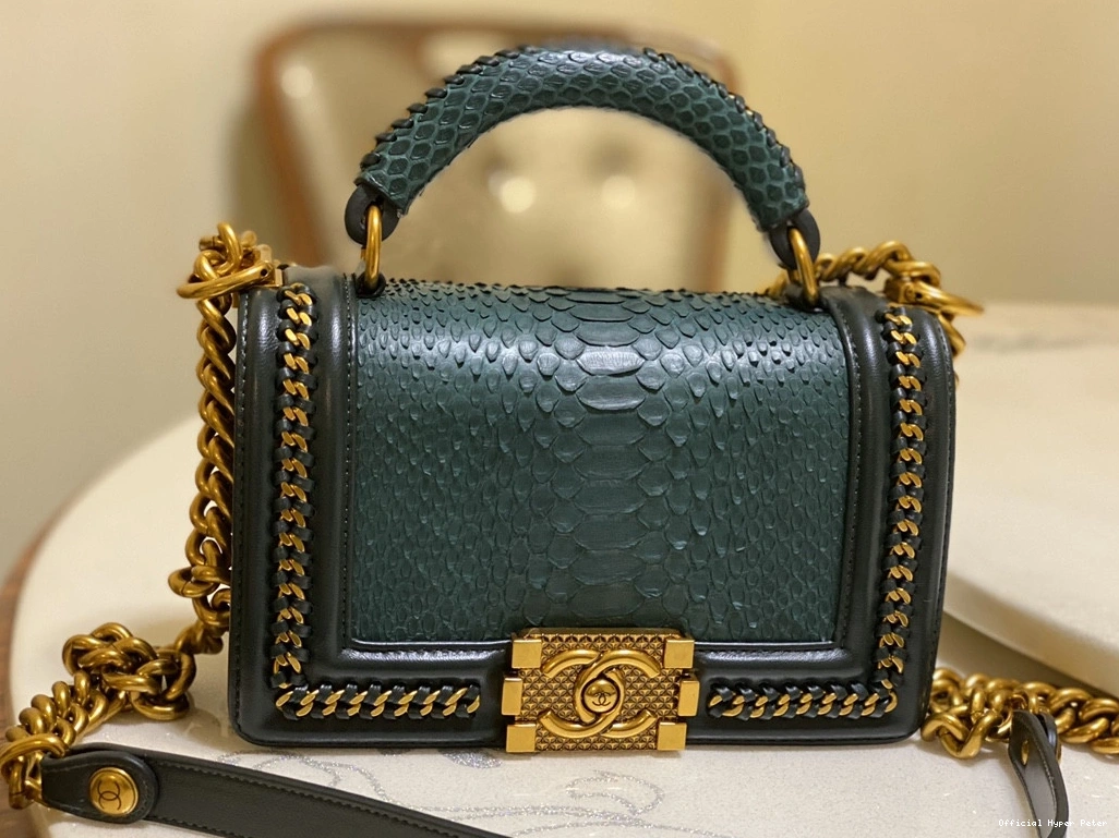 Hyper Peter BOY BAG 20CM CHANEL 0716